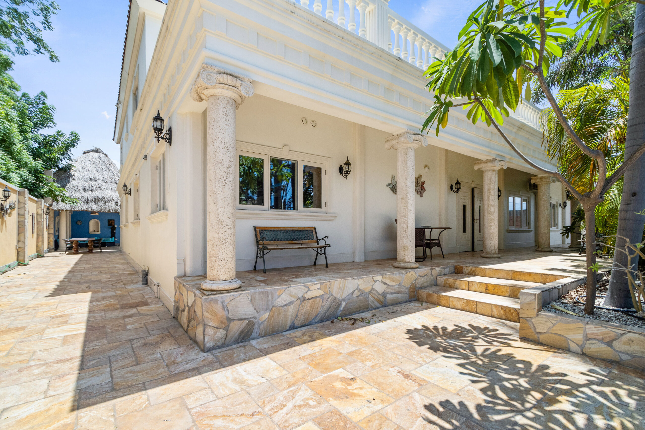 Exterior view of La Casa Piu Bella, a luxurious Aruba estate.